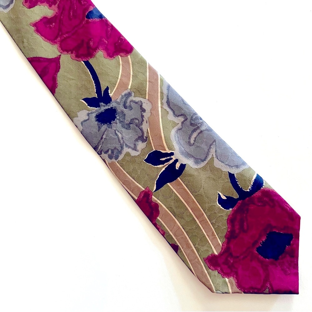 Enrico Coveri Floral 100% Silk Tie Handmade in Italy